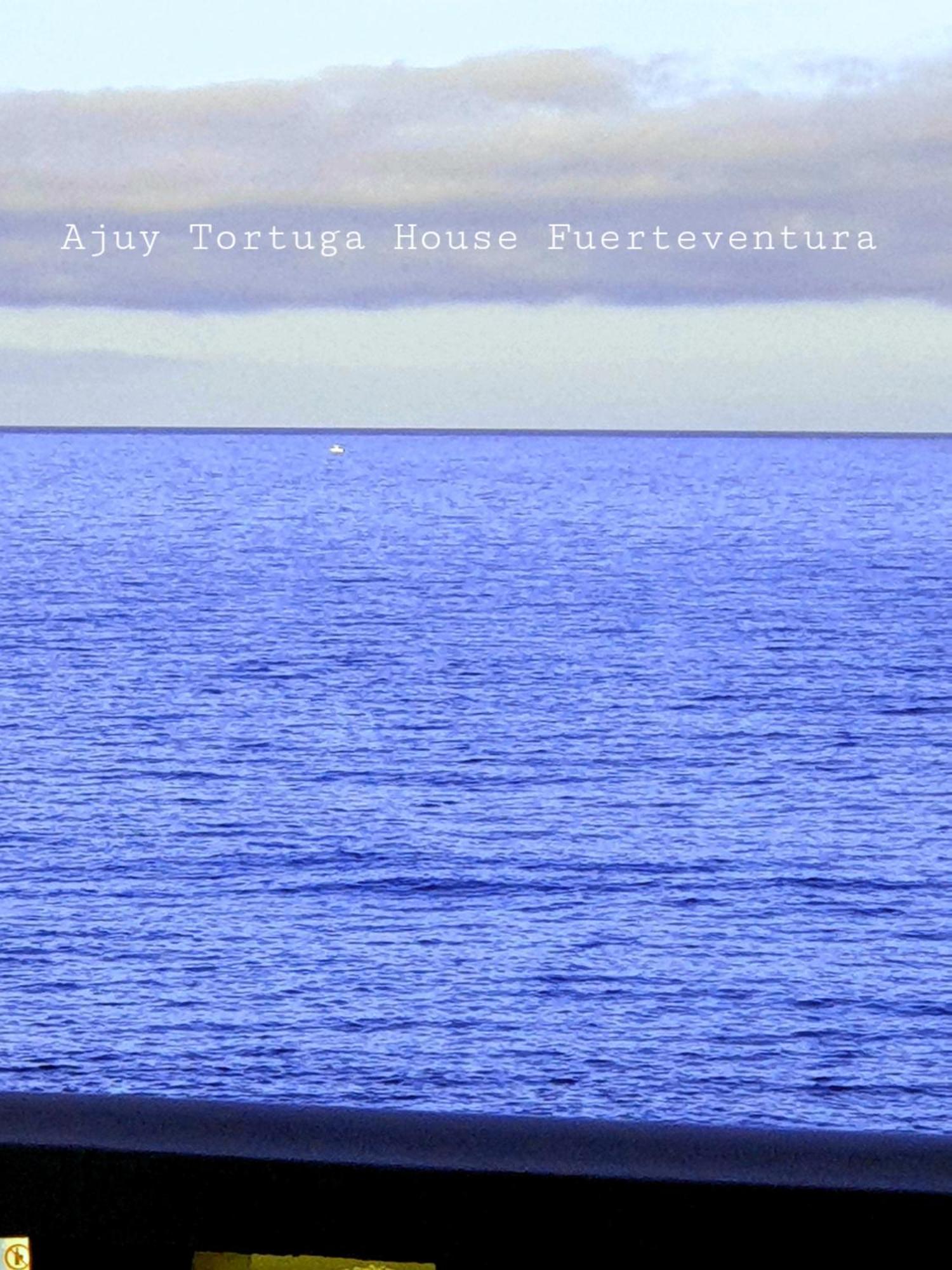 Ajuy Tortuga House Apartment ภายนอก รูปภาพ